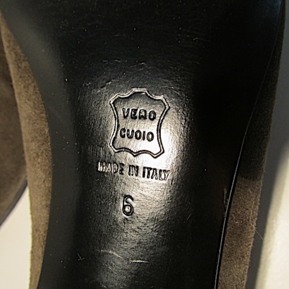 NWOT CasaDei Vintage Embellished Loafers, Size 6 - Picture 7 of 9